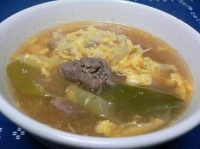 牛肉と卵の韓国風スープの写真