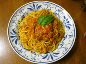 カニ缶で♪蟹クリームトマトパスタ