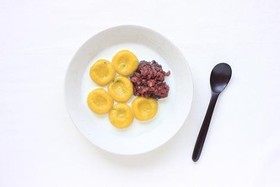 南瓜の白玉デザート♪小豆と豆乳を添えて