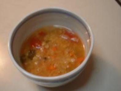 レンティル（レンズ豆）のスープの写真