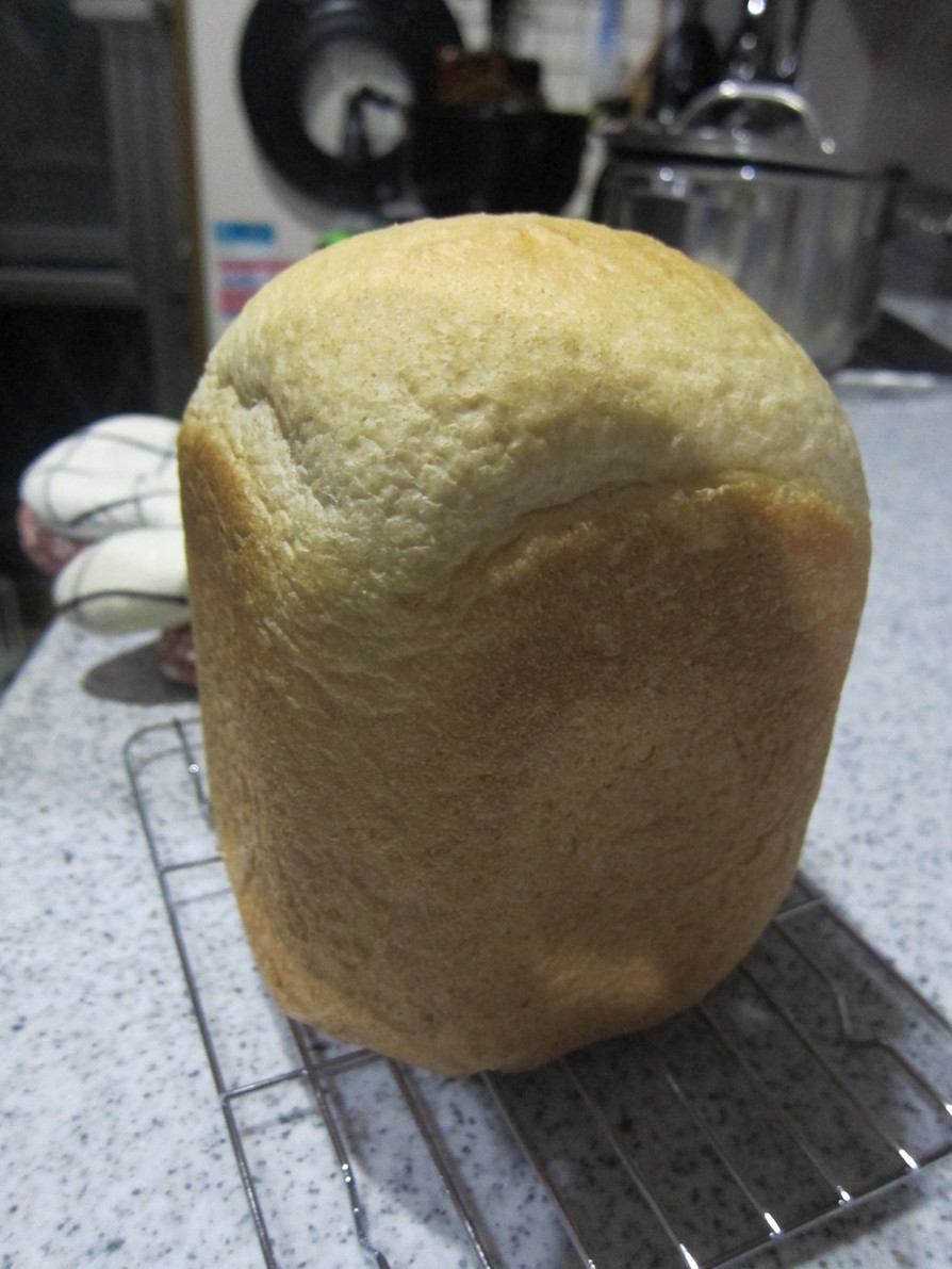 我が家の定番コーンミール入りライ麦パンの画像