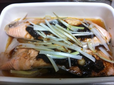 豆豉蒸三文魚*香港*サーモンのトウチ蒸しの写真