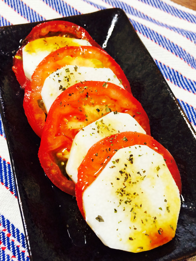 トマトと長芋のしゃきしゃきカプレーゼの画像