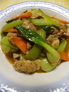チンゲン菜と豚肉のオイスターソース炒め