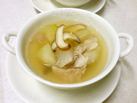 夏の薬膳!とうがんと豚肉のスープ