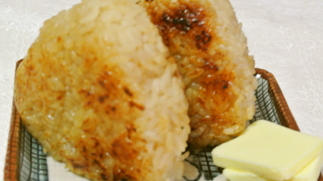 バーべキューには 皆大好き 焼きおにぎり レシピ 作り方 By おびいちゃん クックパッド 簡単おいしいみんなのレシピが352万品
