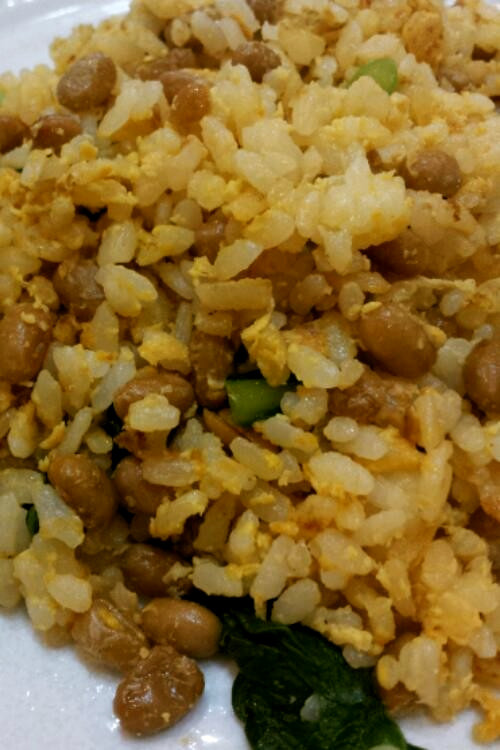 簡単パラパラ納豆炒飯。の画像