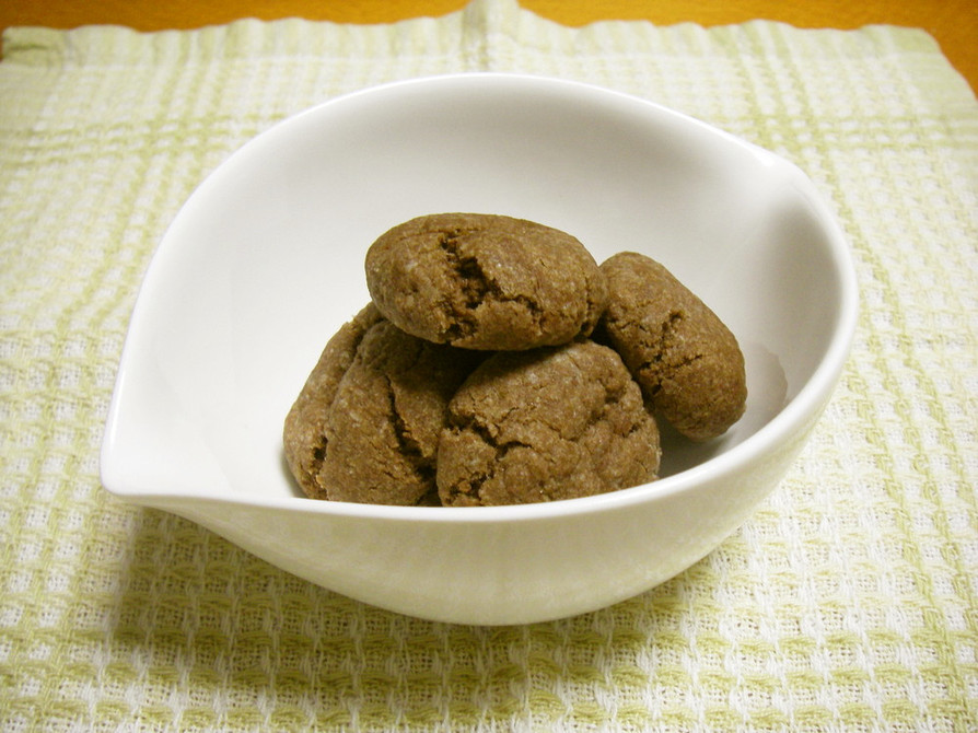 材料３つ　ｄｅ　チョコレートクッキーの画像