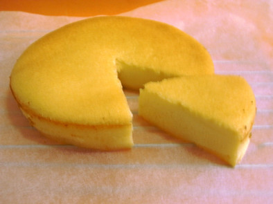 溶けチでチーズプリンケーキの写真