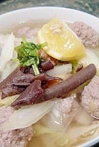 酸っぱ辛旨☆白菜と肉団子の春雨スープ