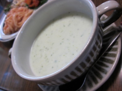 。冷～。♫。きゅうりの冷製スープ。の写真