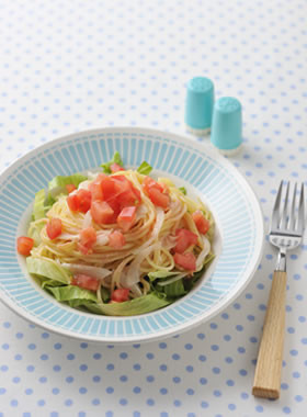 レタスと玉ねぎのサラダスパゲティ