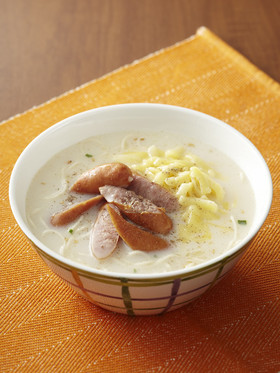 ウインナー入り特濃とんこつチャルメラ