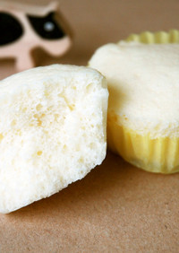 おやつイン☆ホワイトチーズ蒸しパン