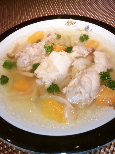 圧力鍋で野菜スープ☆七変化☆チキンスープの画像