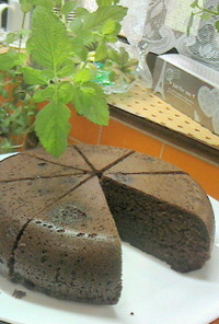 HCMでココアの炊飯器ケーキ