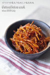 韓国料理：イカ珍味炒めオジンオチェボクム