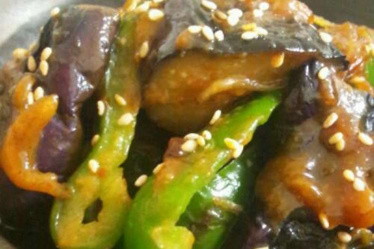 ナスとピーマンのピリ辛味噌炒め レシピ 作り方 By 星いろ クックパッド