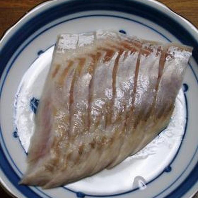 スズキの洗い 酢〆 レシピ 作り方 By ただっち クックパッド 簡単おいしいみんなのレシピが361万品