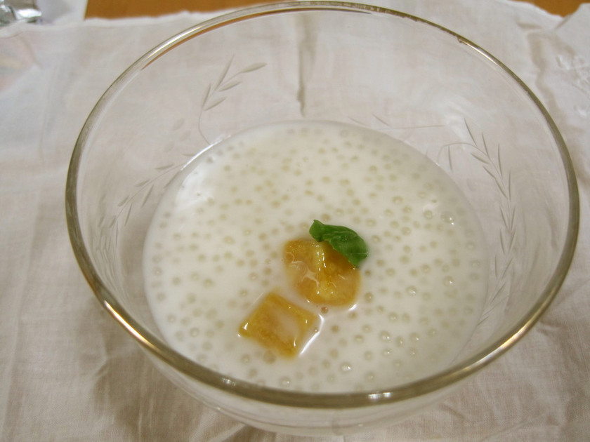 ココナッツクリームチーズアイシングを添えたパッションローフのレシピ