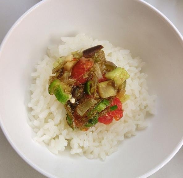 夏野菜たっぷり「だし丼」もどきの画像