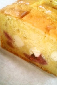 ラズベリーチーズの水玉パウンドケーキ