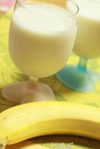 朝の健康　バナナヨーグルトジュース