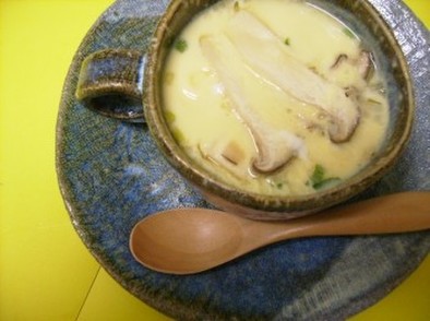 永谷園の松茸お吸い物を使って松茸茶碗蒸しの写真
