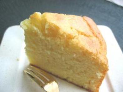 ホットケーキミックスで作る◎超簡単！プロセスチーズでホロホロの口どけのチーズケーキの写真