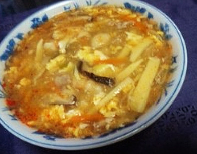 酸辣湯麺（スーラータンメン）の写真