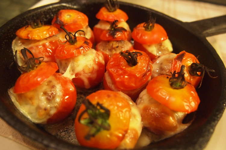ころころプチトマトの肉詰めチーズ焼き レシピ 作り方 By ゆるり２１２ クックパッド