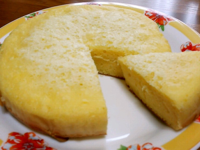 炊飯器で ふんわり強力粉蒸しケーキ レシピ 作り方 By よあけ2012 クックパッド 簡単おいしいみんなのレシピが352万品