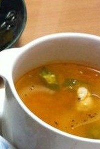 ムラー・パムカ(オクラと鳥肉のスープ)