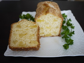 ノンオイルココナッツ&パイナップルケーキ