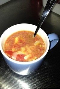 マグカップで作るデトックストマトスープ
