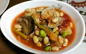 簡単!!アサリと夏野菜のビーンズスープ