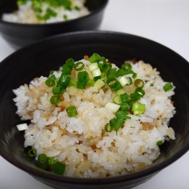 鉄板焼き屋さんのシメ ガーリックライス レシピ 作り方 By みかん星人 彡 クックパッド 簡単おいしいみんなのレシピが375万品