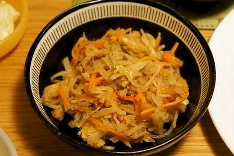 切干大根 ツナ 人参 油揚げの煮物 レシピ 作り方 By ひろけん821 クックパッド