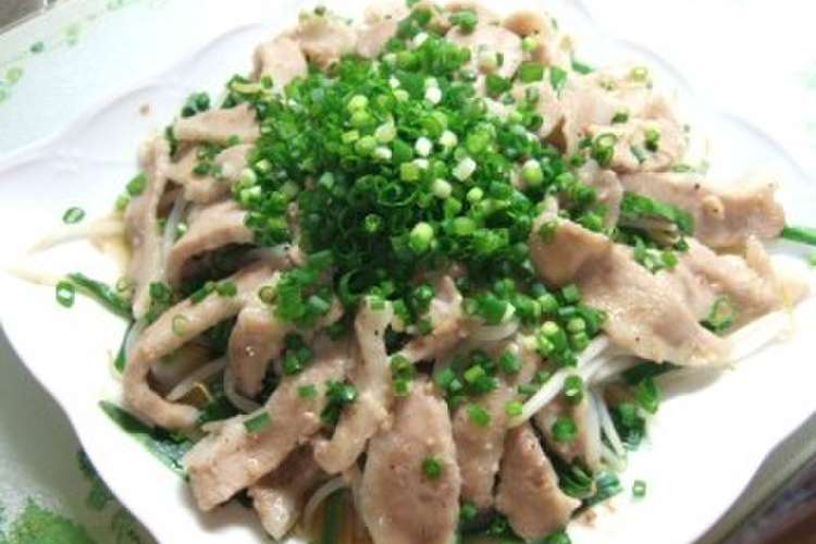 レンジで豚肉とニラ もやしのあっさり蒸し レシピ 作り方 By ももこ 珠 クックパッド 簡単おいしいみんなのレシピが373万品