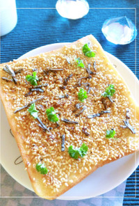 胡麻とパセリの塩昆布・コンソメトースト