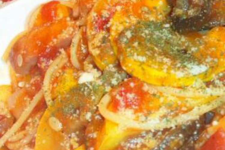ナスとズッキーニのトマトパスタ レシピ 作り方 By はぴりろ クックパッド 簡単おいしいみんなのレシピが360万品