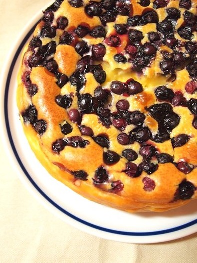 ブルーベリーベイクドチーズケーキの写真