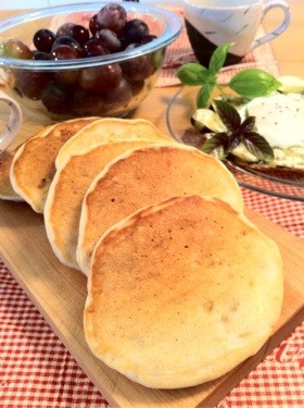 卵なし!米粉入りバナナチーズパンケーキ