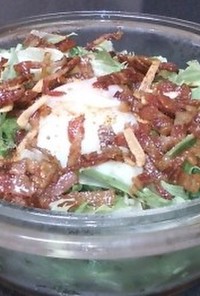 レタスサラダの簡単ベーコンドレッシング