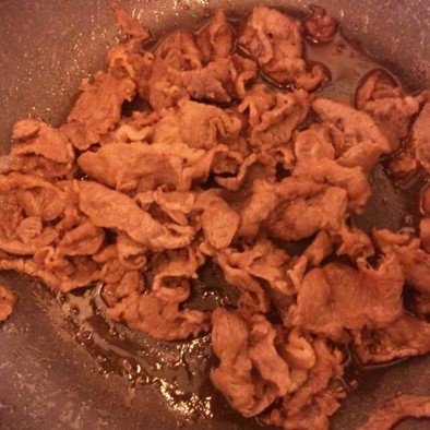 牛肉の麺つゆ炒めの写真
