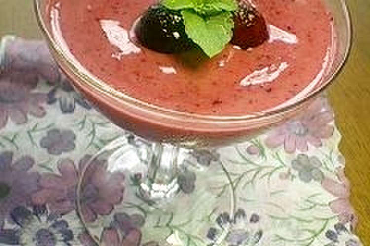 アサイーのベリー ベリー スムージー レシピ 作り方 By アサイーガール クックパッド 簡単おいしいみんなのレシピが357万品