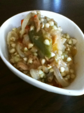 蕎麦の実でクスクス風サラダ