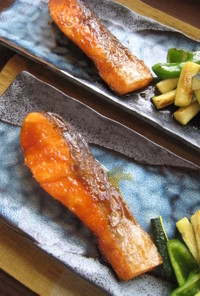 秋鮭の生姜焼き。