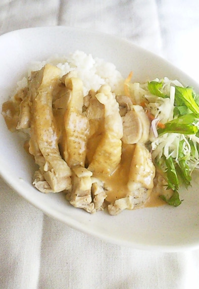 カフェ風ランチ〜茹で鶏のマヨネーズソースの写真