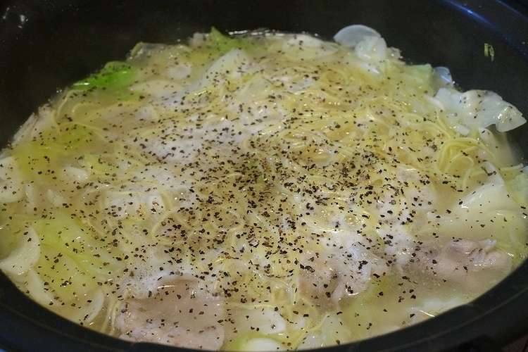豚バラ肉とキャベツの簡単にんにく鍋 レシピ 作り方 By Kimiｙ0104 クックパッド